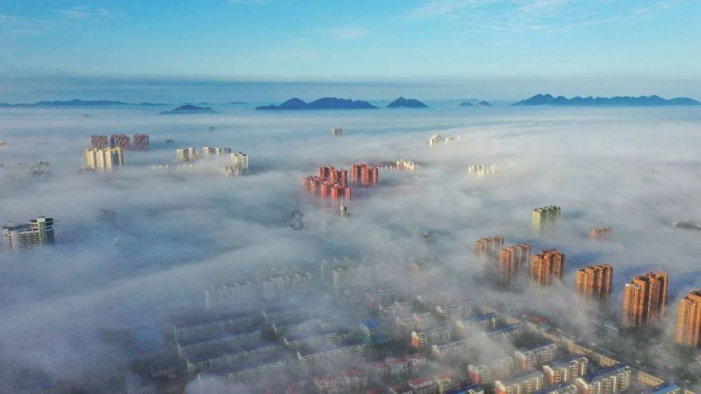 副县长为升迁送给市委书记儿子一百万后如愿,落马后声泪俱下